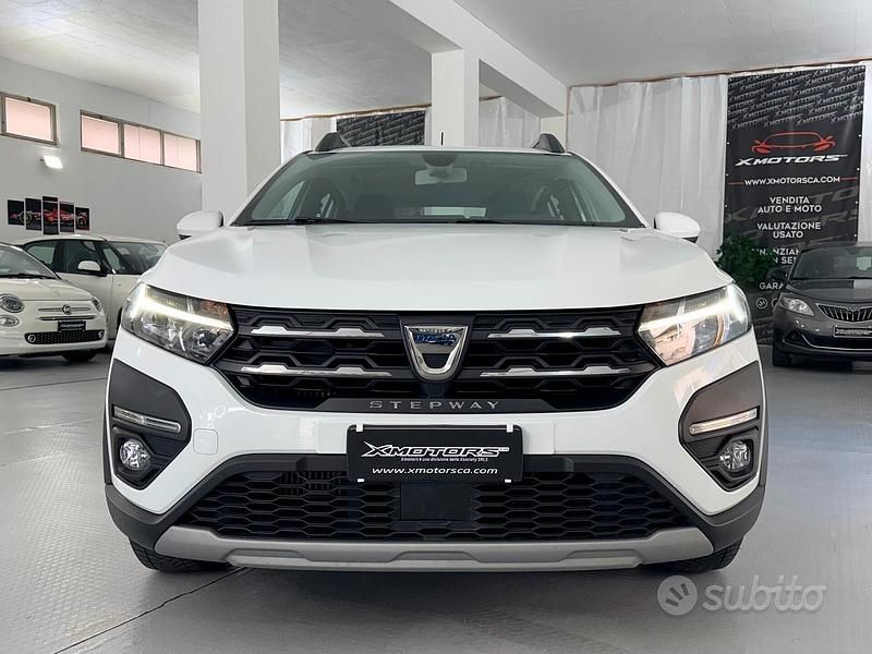 Usata Dacia Sandero Stepway 91 CV (66 kW) 2022 Bianco SUV
