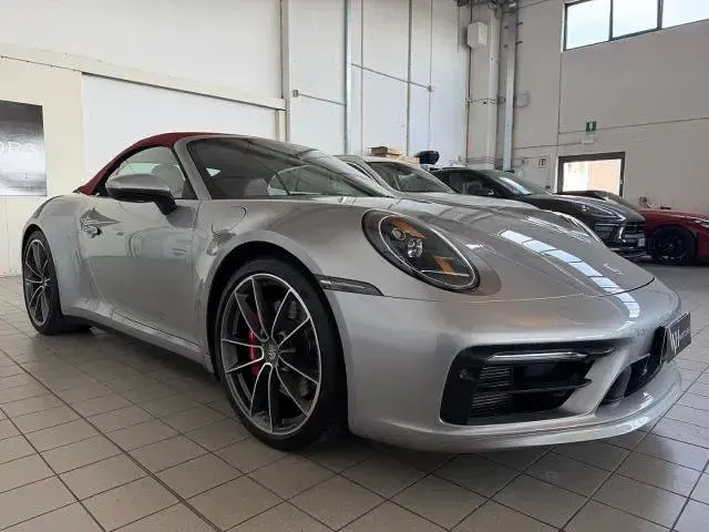 Usata Porsche 911 Carrera 4S Cabriolet Sport 450 CV (330 kW) 2020 Grigio Cabrio