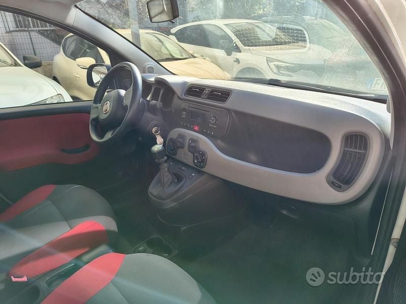 Usata Fiat Panda Lounge 80 CV (58 kW) 2015 Bianco Utilitaria