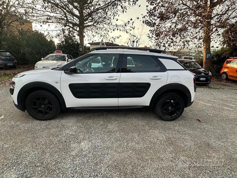Usata Citroën C4 PureTech 81 CV (59 kW) 2017 Bianco SUV