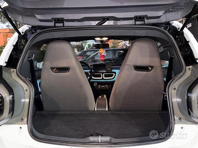 Usata XEV Yoyo 7 kW (10 CV) 2023 Bianco Utilitaria