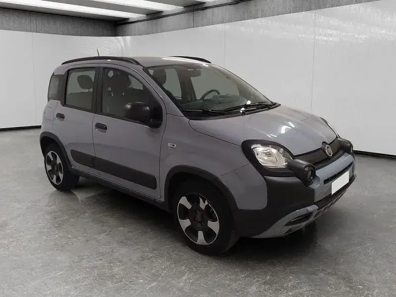 Usata Fiat Panda Cross Cross 69 CV (50 kW) 2022 Grigio Utilitaria