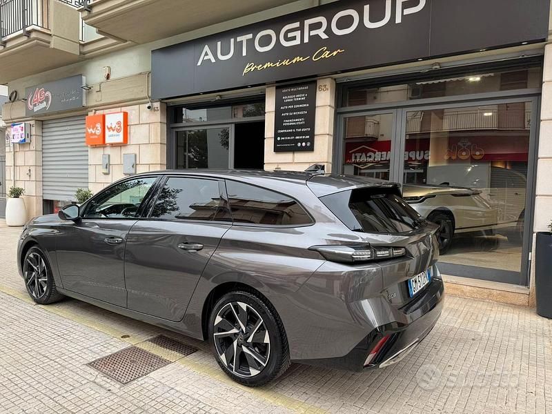 Usata Peugeot 308 SW Allure 131 CV (96 kW) 2023 Grigio Station wagon