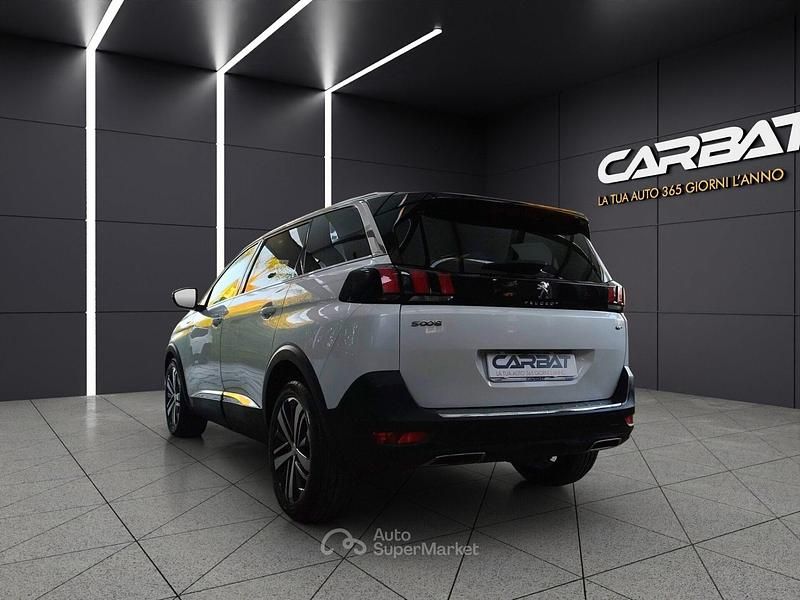 Usata Peugeot 5008 GT 177 CV (130 kW) 2019 Bianco SUV