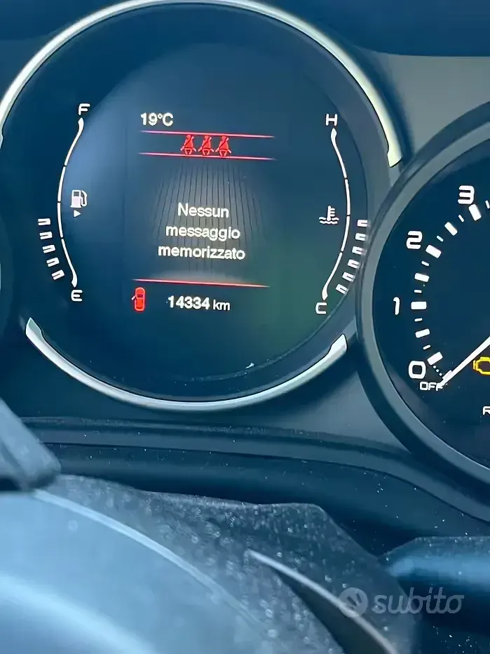 Usata Fiat 500L 95 CV (69 kW) 2022 Rosso Monovolume