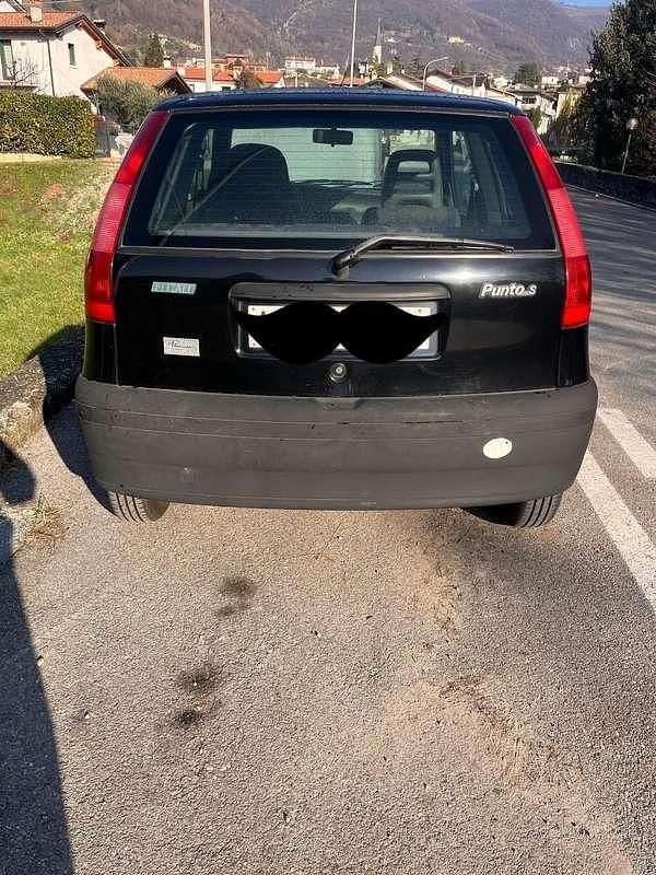Usata Fiat Punto S 58 CV (42 kW) 1995 Berlina