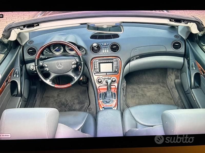 Usata Mercedes SL350 AMG 244 CV (179 kW) 2003 Nero Cabrio