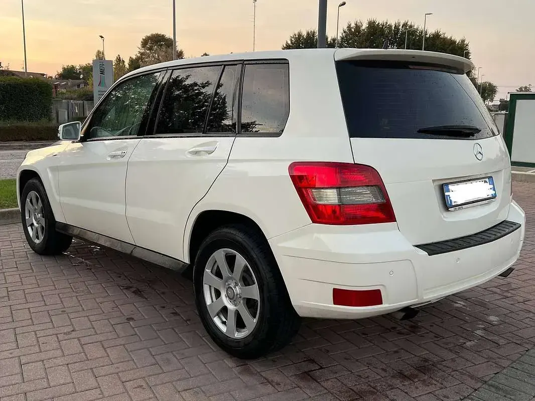Usata Mercedes GLK220 Chrome 170 CV (125 kW) 2010 Bianco SUV