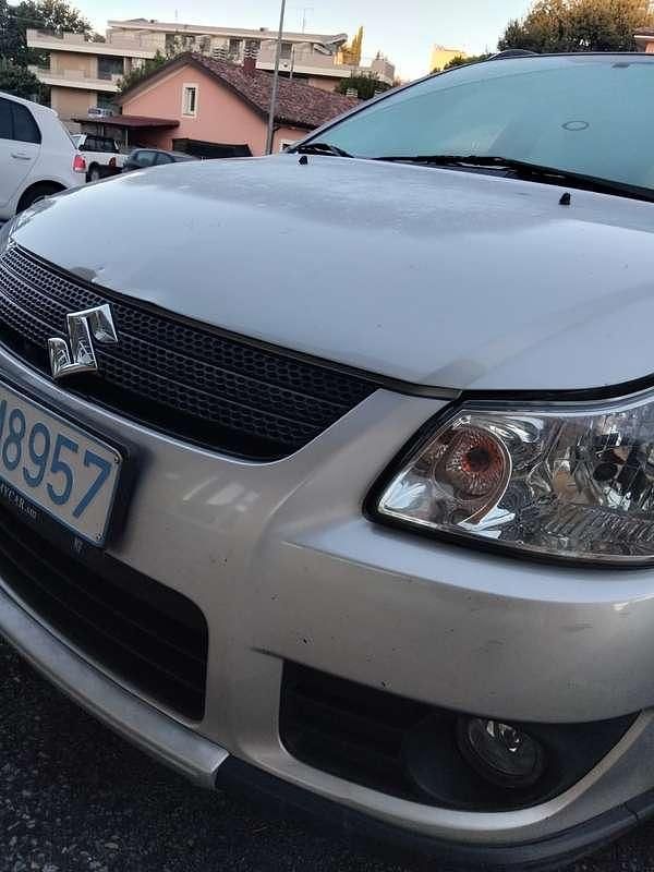 Usata 2007 Suzuki SX4 SUV | 1900 € (Ottimo prezzo) - Immagine 1/4