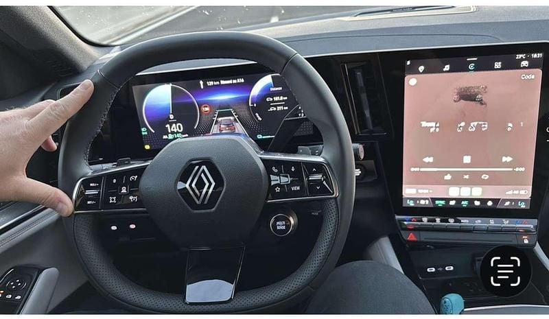 Usata Renault Espace Techno 200 CV (147 kW) 2023 SUV