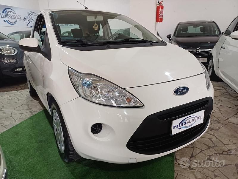 Usata Ford Ka Titanium 69 CV (50 kW) 2010 Bianco Utilitaria
