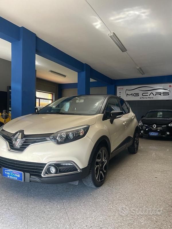Usata Renault Captur 90 CV (66 kW) 2013 Bianco SUV