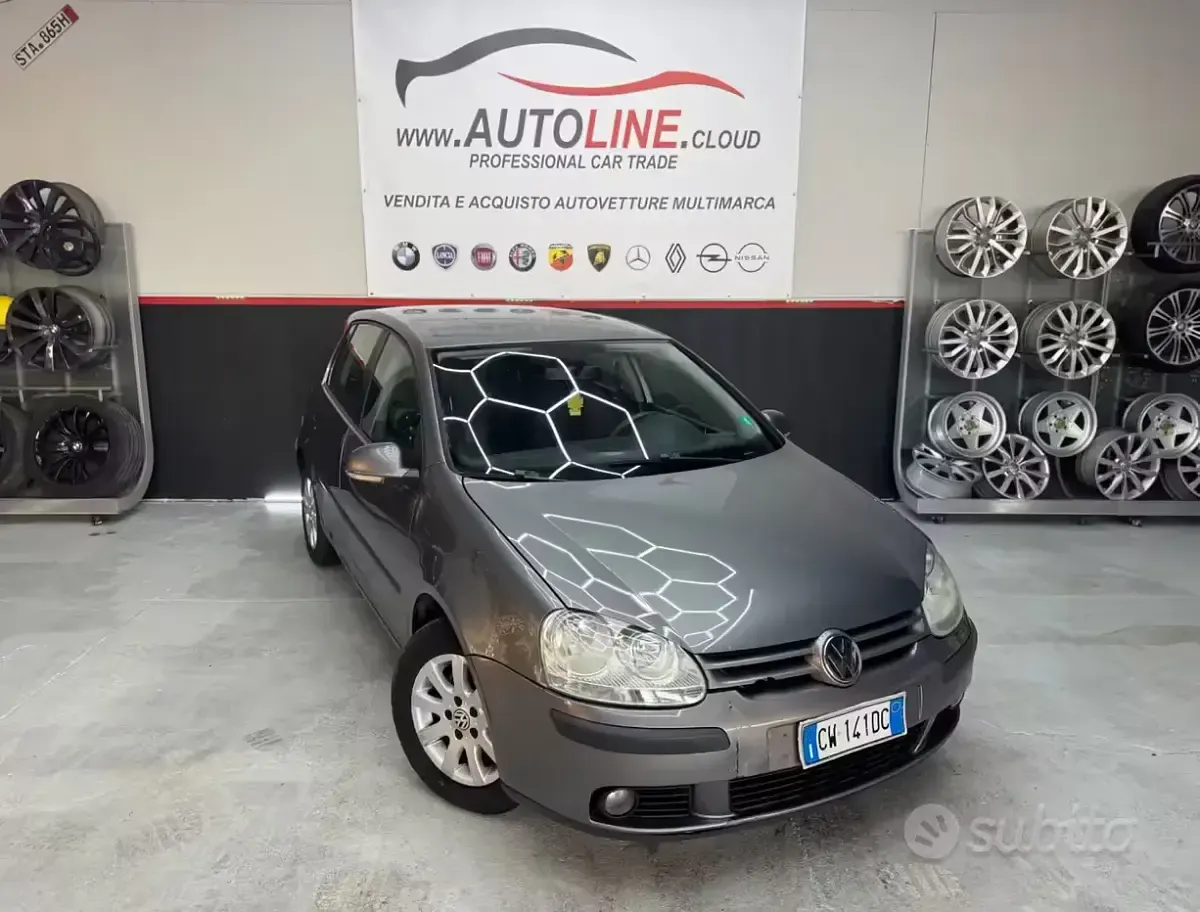 Usata VW Golf IV 102 CV (75 kW) 2005 Grigio Berlina