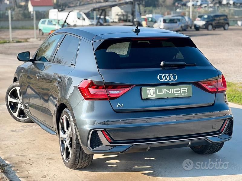 Usata Audi A1 Ambiente 110 CV (80 kW) 2021 Grigio Berlina