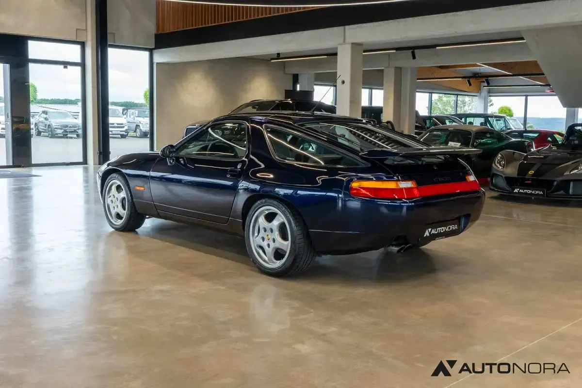 Usata Porsche 928 GTS 350 CV (257 kW) 1992 Blu Coupé