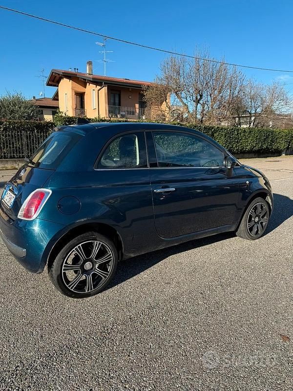 Usata Fiat 500 Lounge 69 CV (50 kW) 2013 Blu Utilitaria