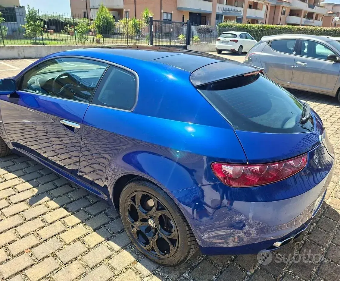 Usata Alfa Romeo Brera 185 CV (136 kW) 2006 Bluazzurro Coupé