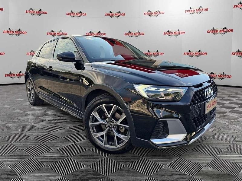 Usata Audi A1 110 CV (80 kW) 2021 Nero SUV