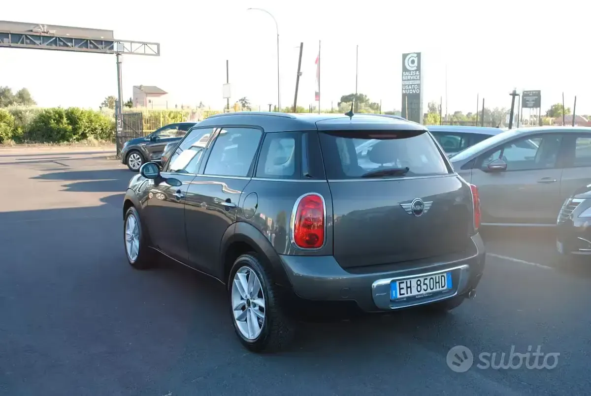 Usata Mini One D Countryman 90 CV (66 kW) 2012 Grigio SUV