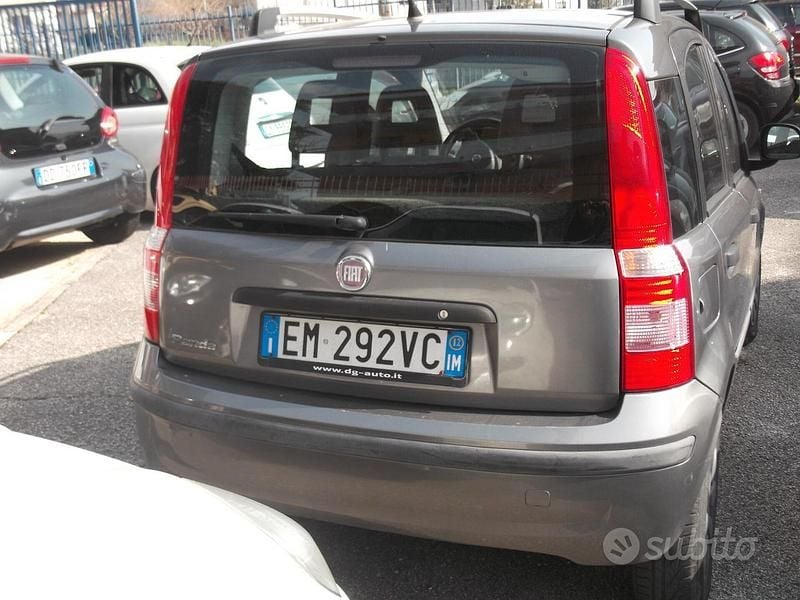 Usata Fiat Panda Dynamic 59 CV (43 kW) 2012 Grigio Utilitaria