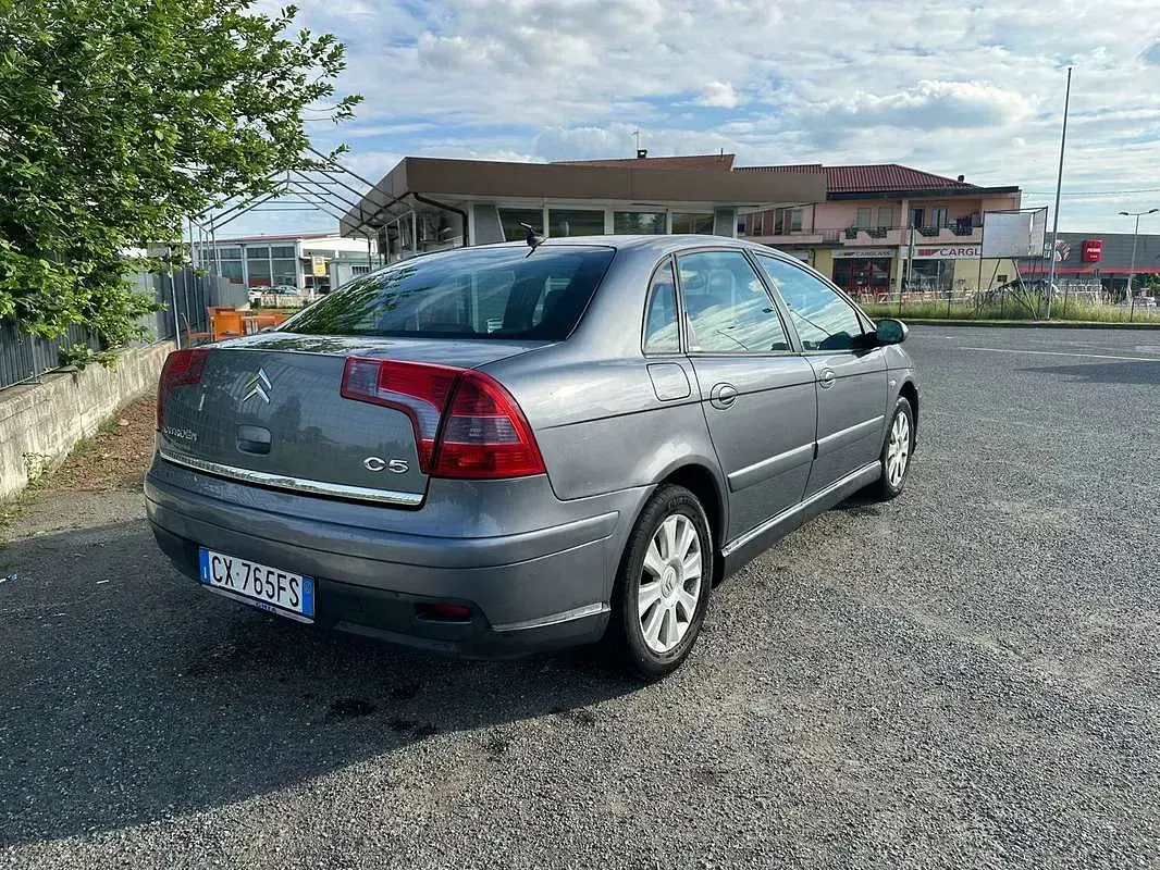Usata Citroën C5 133 CV (97 kW) 2002 Berlina