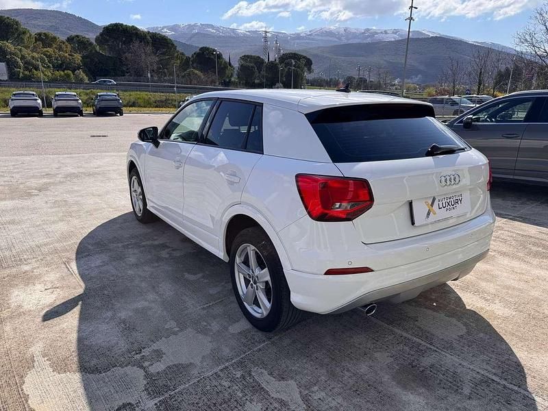 Usata Audi Q2 Business 116 CV (85 kW) 2020 Bianco SUV