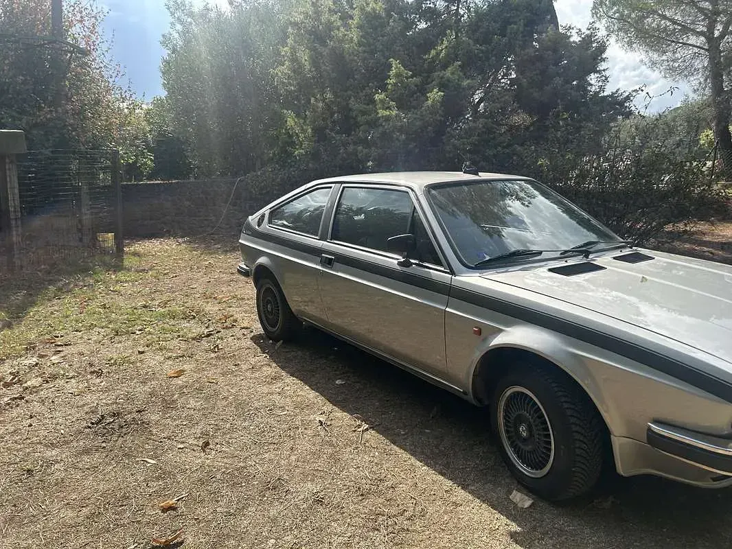 Usata Alfa Romeo Alfasud 94 CV (69 kW) 1982 Berlina