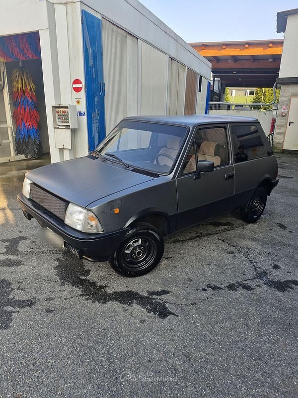 Usata Innocenti 500 31 CV (22 kW) 1989 Gray Utilitaria