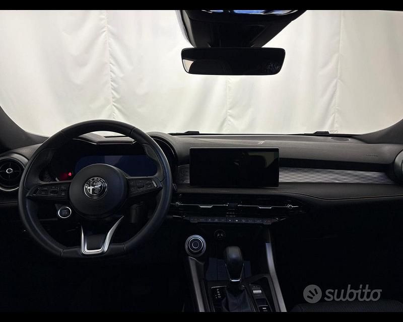 Usata Alfa Romeo Tonale Ti 131 CV (96 kW) 2023 Rosso SUV