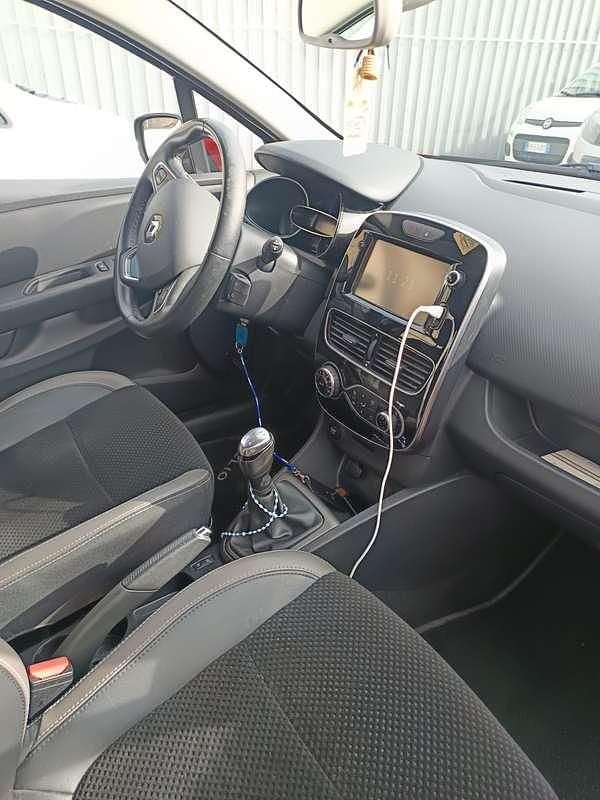 Usata Renault Clio IV Intens 90 CV (66 kW) 2018 Berlina
