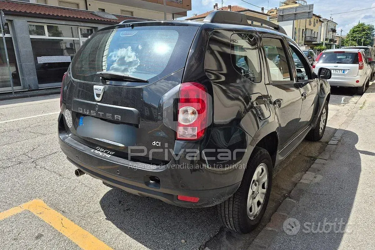 Usata Dacia Duster Lauréate 107 CV (78 kW) 2011 Nero SUV