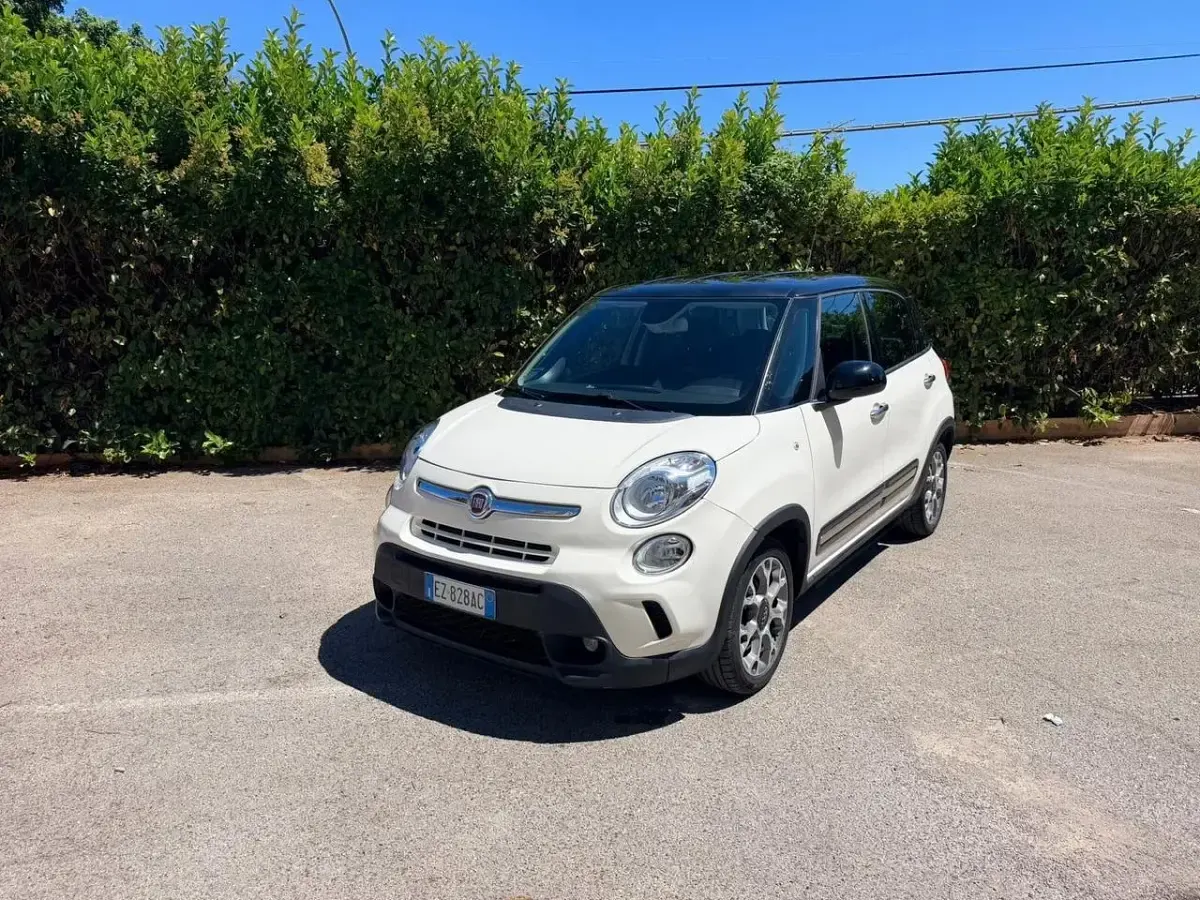 Usata Fiat 500L Trekking 85 CV (62 kW) 2015 Bianco Monovolume