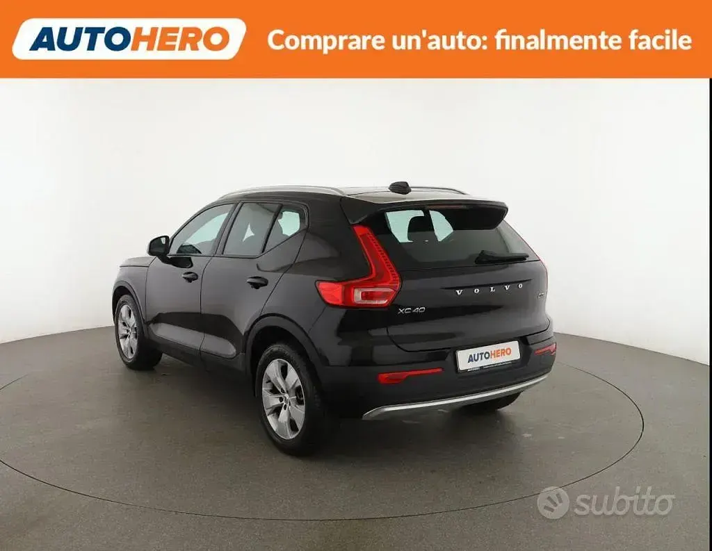 Usata Volvo XC40 150 CV (110 kW) 2021 Nero SUV
