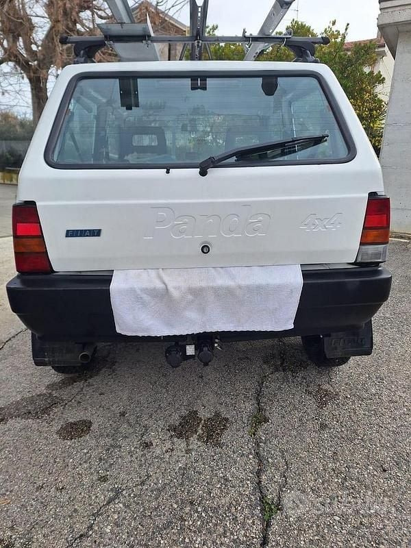 Usata Fiat Panda 4x4 54 CV (39 kW) 2004 Utilitaria