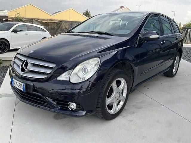 Usata Mercedes R280 2008 Nero Monovolume