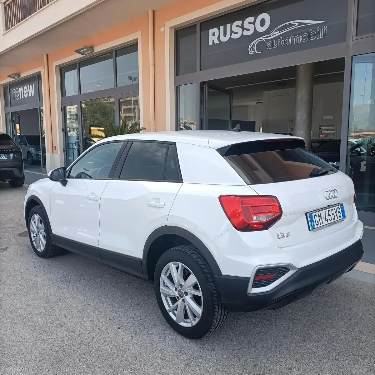 Usata Audi Q2 Business 115 CV (84 kW) 2023 Bianco SUV