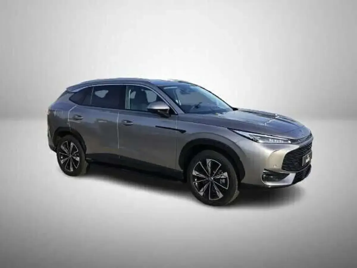 Nuova MG HS Luxury 224 CV (164 kW) 2026 Grigio SUV