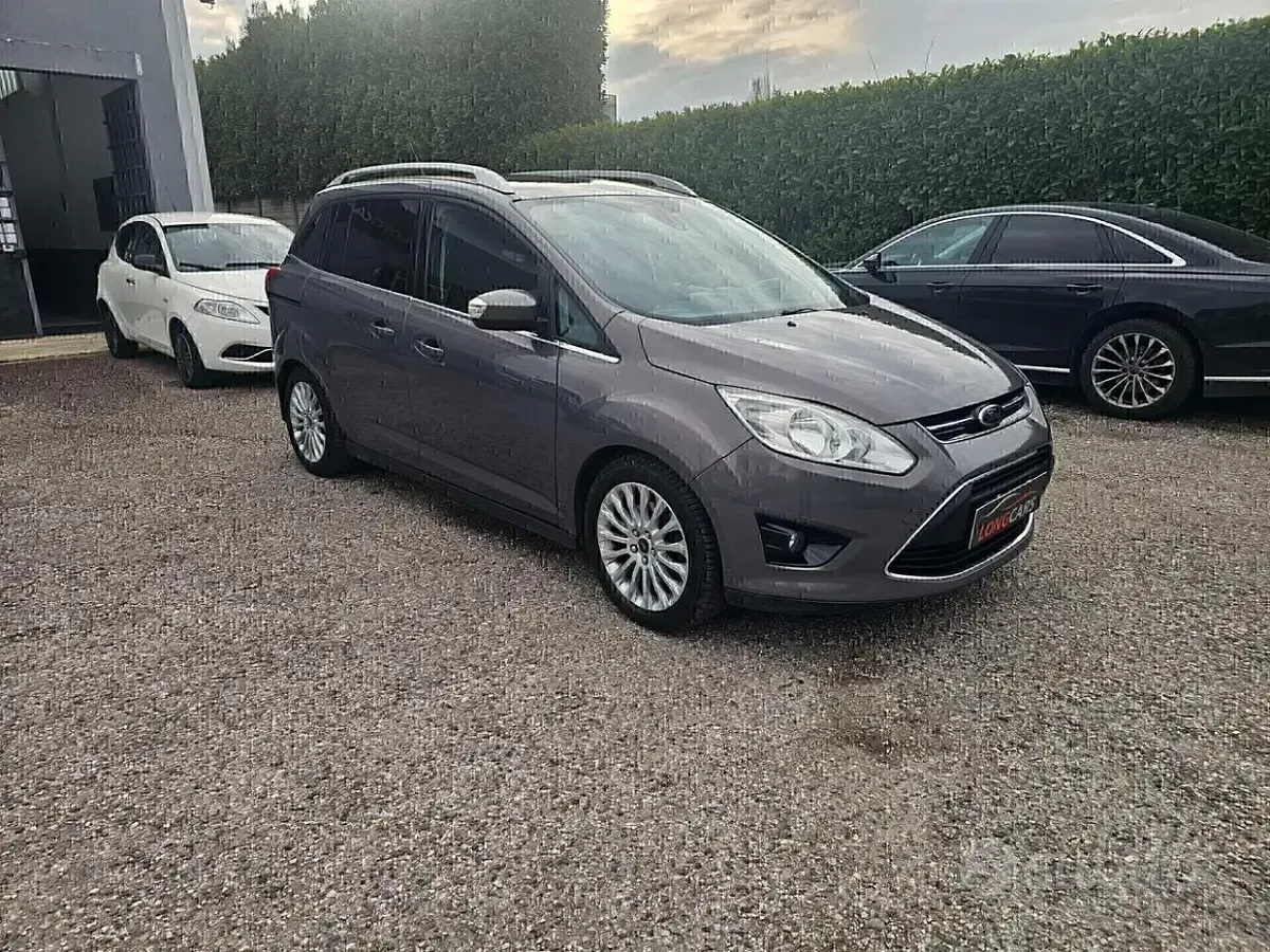 Usata Ford C-MAX Titanium 116 CV (85 kW) 2014 Grigio Monovolume