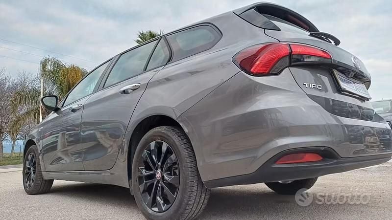 Usata Fiat Tipo S 130 CV (95 kW) 2023 Grigio Station wagon