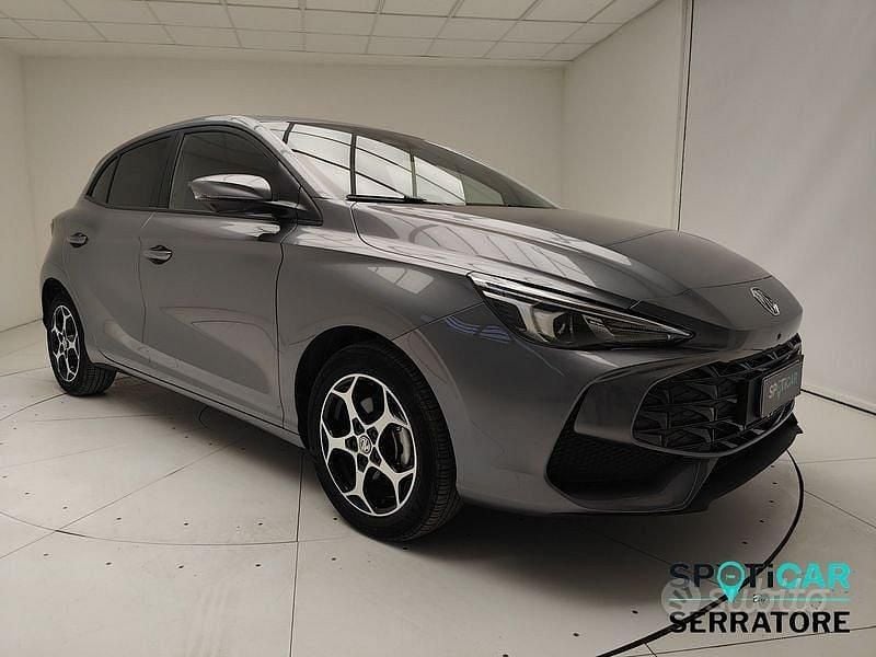 Usata MG MG3 Luxury 194 CV (142 kW) 2025 Grigio Utilitaria