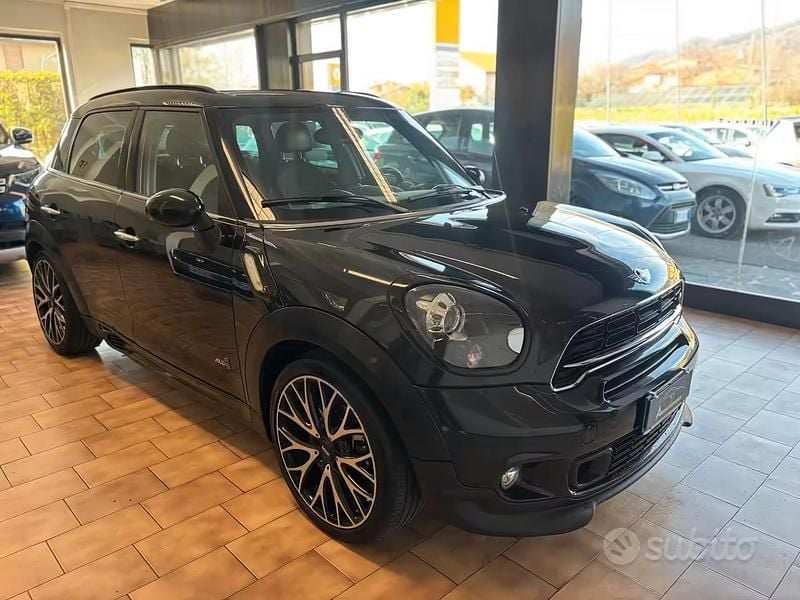 Usata Mini John Cooper Works Countryman 190 CV (139 kW) 2015 Nero SUV