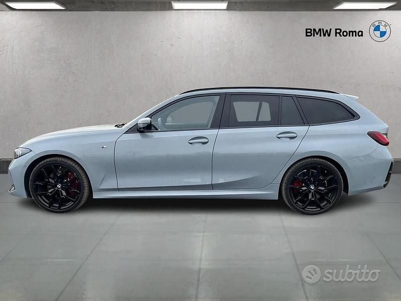 Usata BMW 320e M Sport 190 CV (139 kW) 2025 Brooklyn grey metallic Station wagon