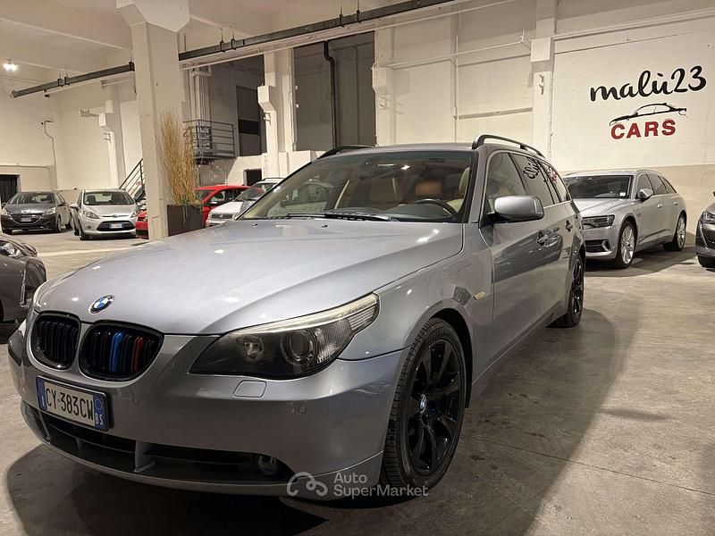 Usata BMW 525 218 CV (160 kW) 2005 Grigio Station wagon