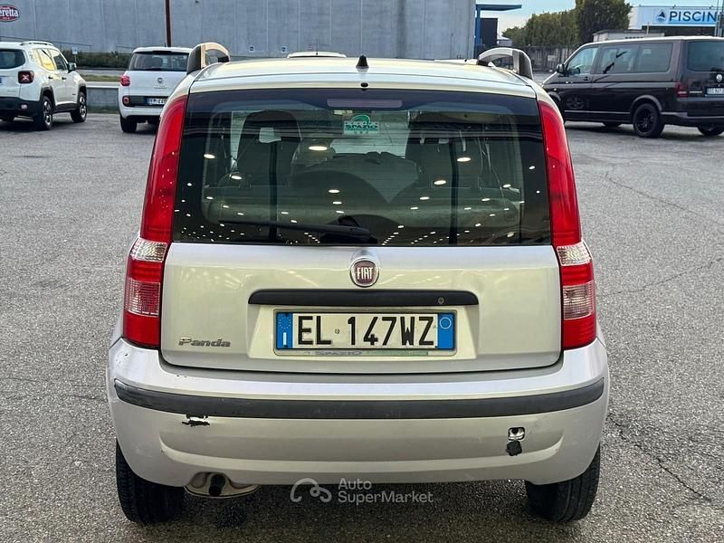 Usata Fiat Panda Easy 69 CV (50 kW) 2012 Argento Utilitaria