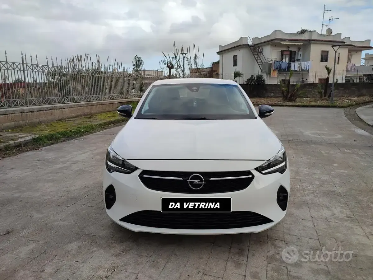 Usata Opel Corsa Edition 102 CV (75 kW) 2022 Bianco Utilitaria