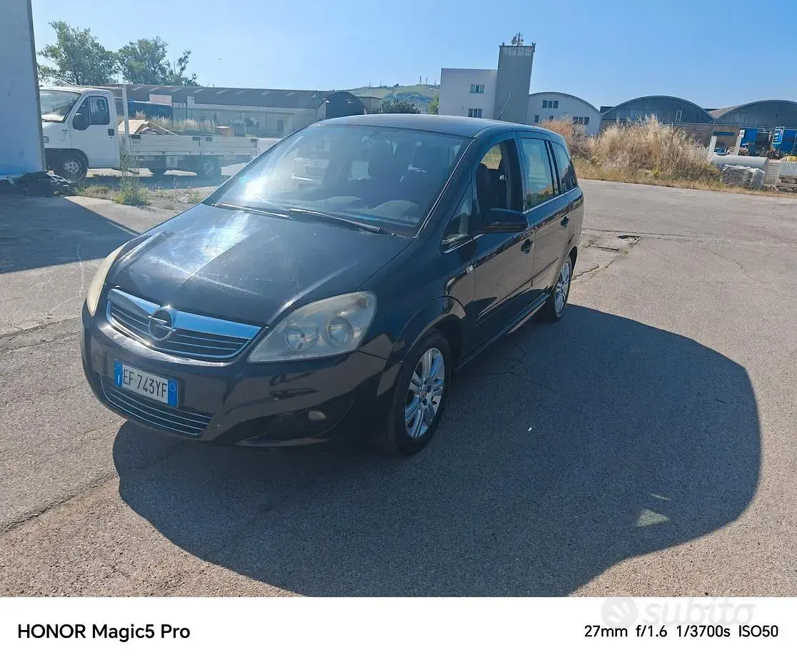 Usata Opel Zafira Cosmo 150 CV (110 kW) 2010 Nero Monovolume
