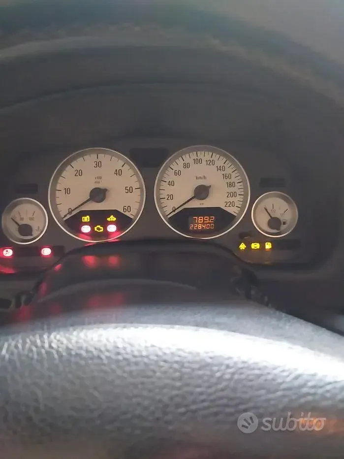 Usata Opel Astra 125 CV (91 kW) 2003 Grigio Cabrio