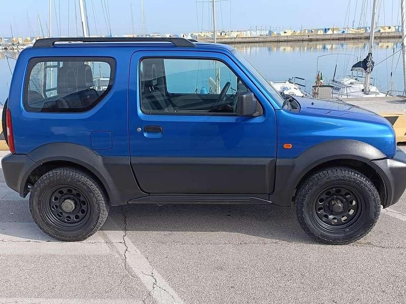 Usata Suzuki Jimny 86 CV (63 kW) 2007 Blu/azzurro SUV