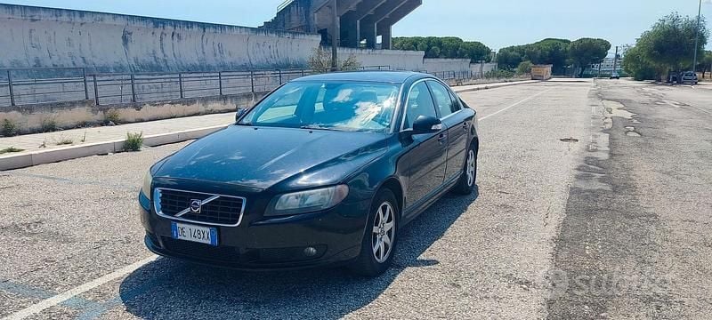 Usata Volvo S80 185 CV (136 kW) 2006 Nero Berlina