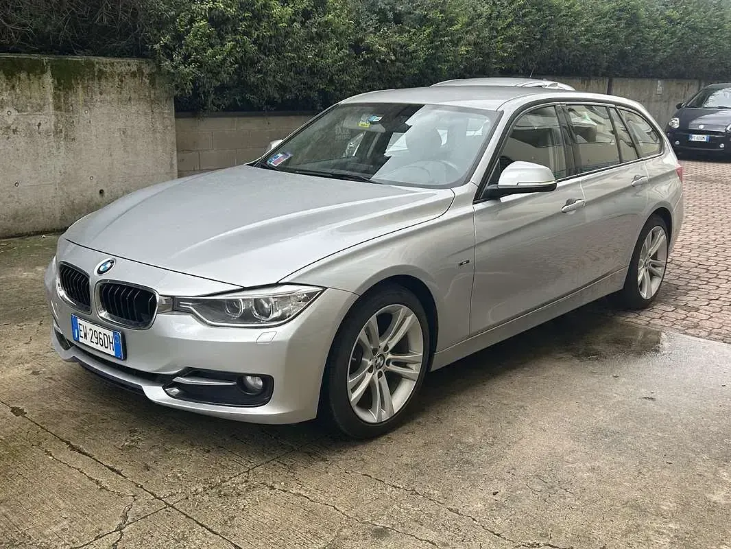 Usata BMW 316 Sport Line 116 CV (85 kW) 2014 Argento Station wagon